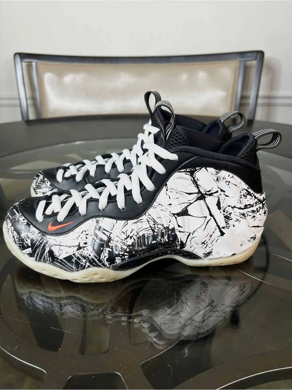 Nike Air Foamposite One Shattered Backboard Black White Orange Men’s Size 8